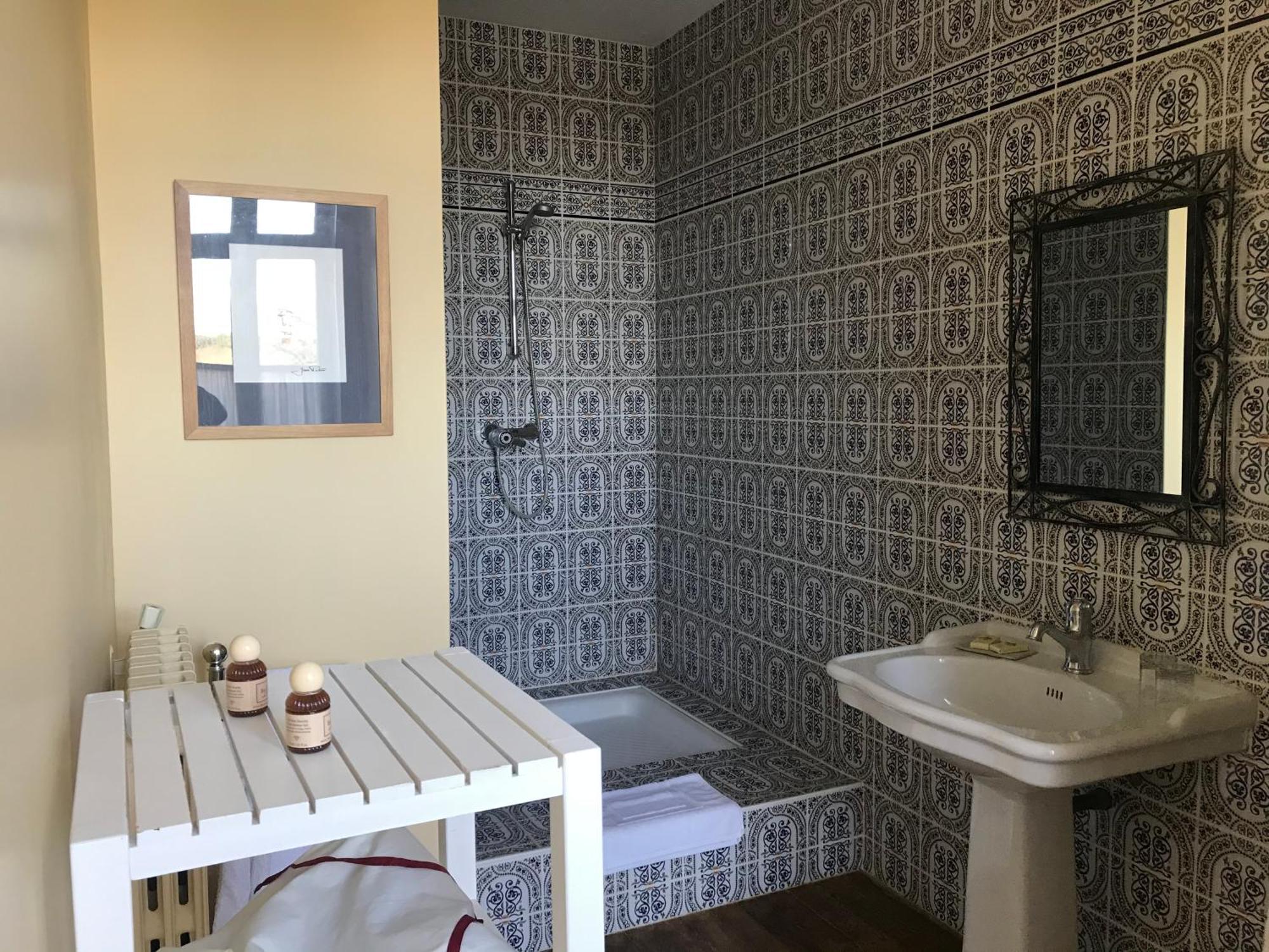 Chateau Des Essards Avec Piscine Et Jacuzzi Langeais Rom bilde